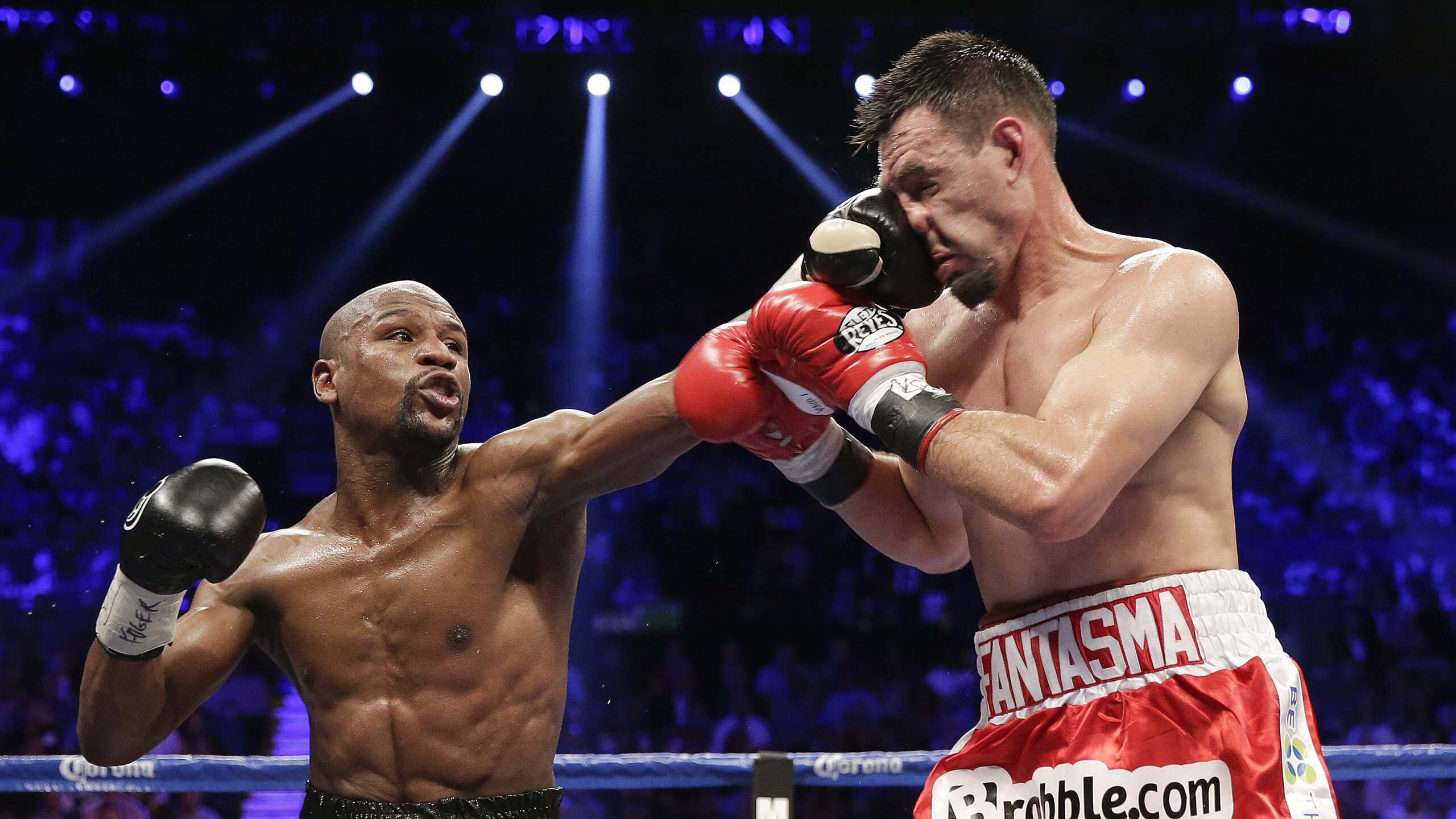 欧冠八强：皇马2比0切尔西 经验老辣让蓝军无力招架